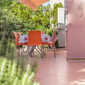 Lovorka Apartmán Baška